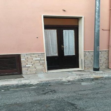 מנדוריה La Casetta Di Angela מראה חיצוני תמונה